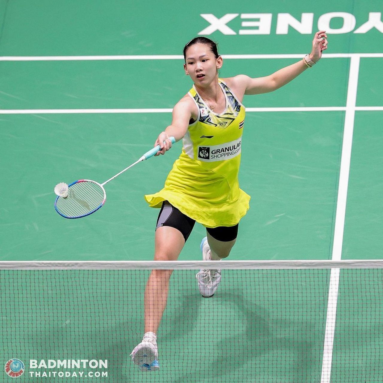 显得疲于应 显得疲于应