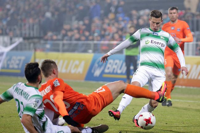 的奔跑和突 的奔跑和突