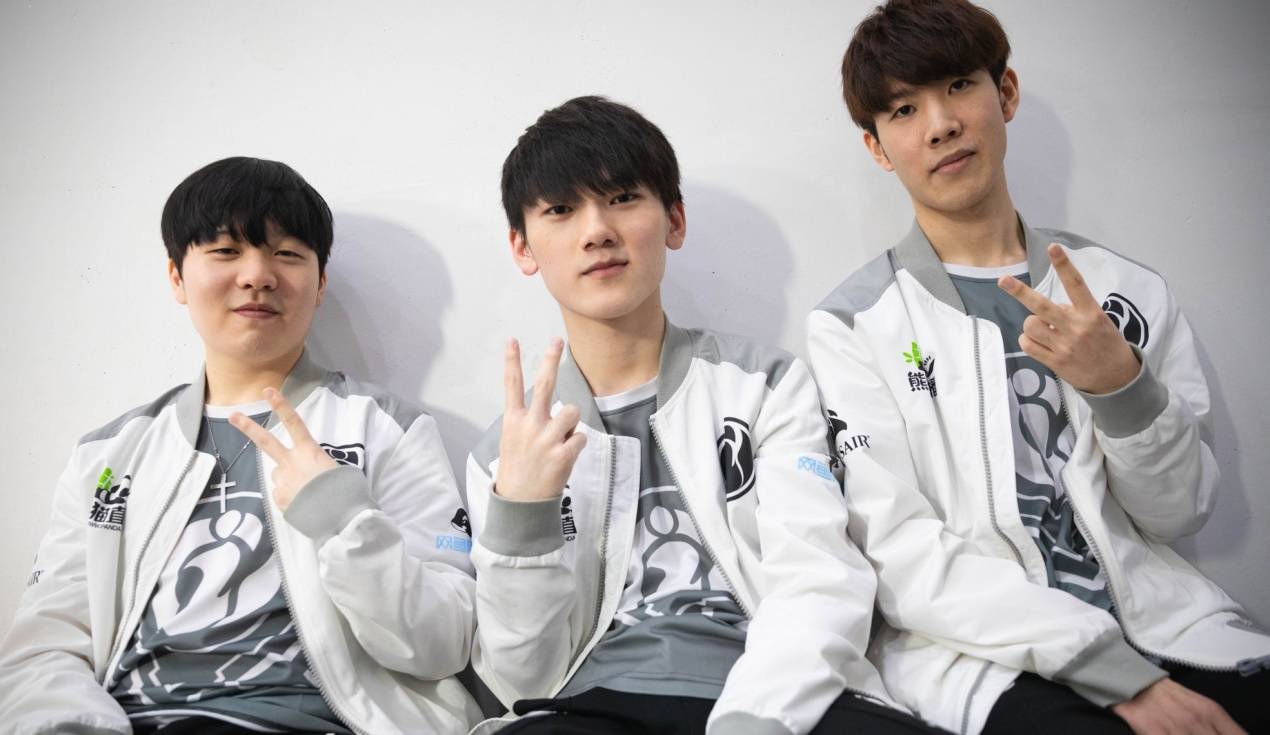 勒沃库森女 勒沃库森女